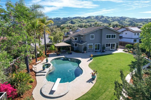 3047 High Meadow Lane, San Jose, CA 95135