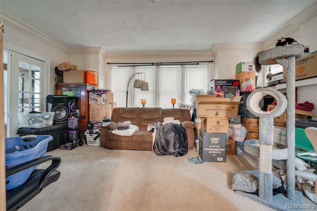 123 Moss Street, Highland Park, MI 48203