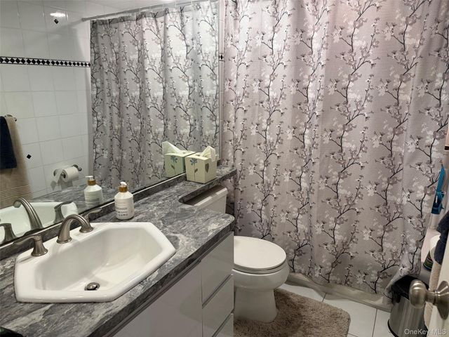 935 Montauk Avenue, Islip Terrace, NY 11752