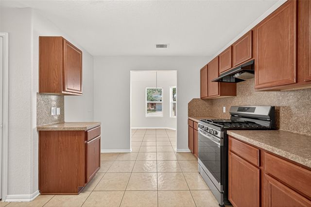 2107 Bishop Hollow Lane, Rosenberg, TX 77471