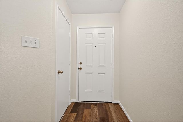 2107 Bishop Hollow Lane, Rosenberg, TX 77471