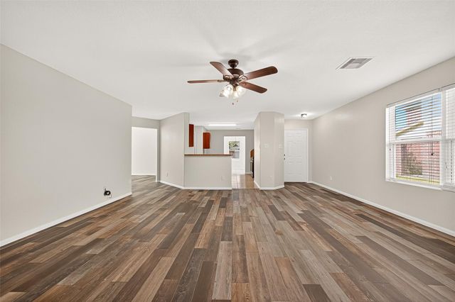 2107 Bishop Hollow Lane, Rosenberg, TX 77471