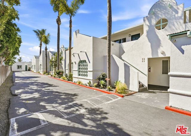 311 W Wilson Street, Costa Mesa, CA 92627