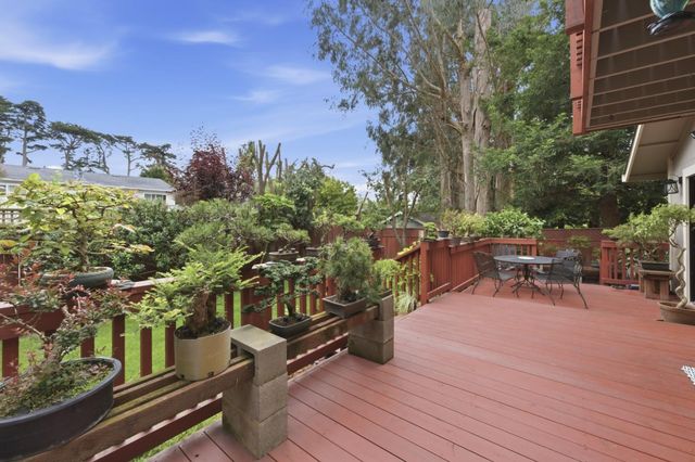 354 Vallejo Street, El Granada, CA 94018