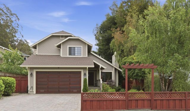 354 Vallejo Street, El Granada, CA 94018