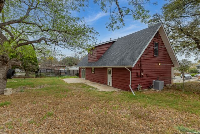 623 Northtrail, San Antonio, TX 78216