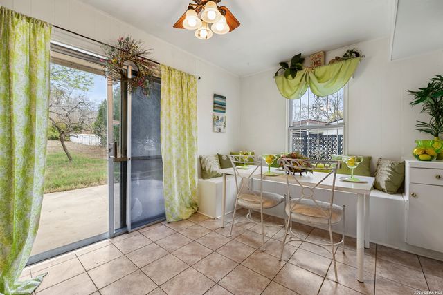 623 Northtrail, San Antonio, TX 78216