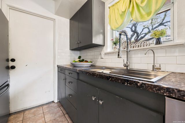 623 Northtrail, San Antonio, TX 78216