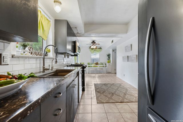 623 Northtrail, San Antonio, TX 78216