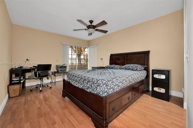 10441 Mahogany Key Cir 101, Miami, FL 33196