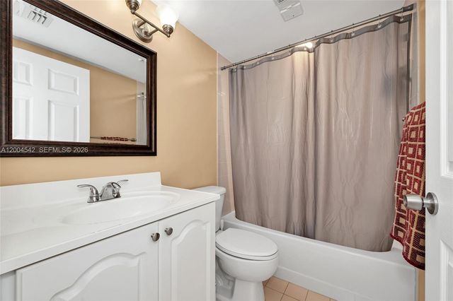 10441 Mahogany Key Cir 101, Miami, FL 33196