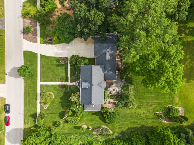1760 Shaffner Road, Wheaton, IL 60189
