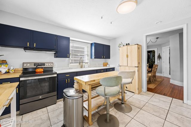 3759 Southern Pkwy, Louisville, KY 40214