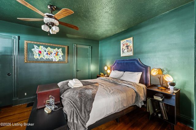 3759 Southern Pkwy, Louisville, KY 40214