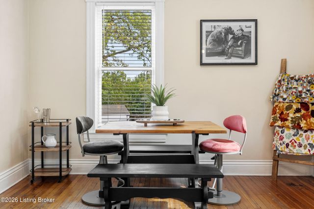 3759 Southern Pkwy, Louisville, KY 40214