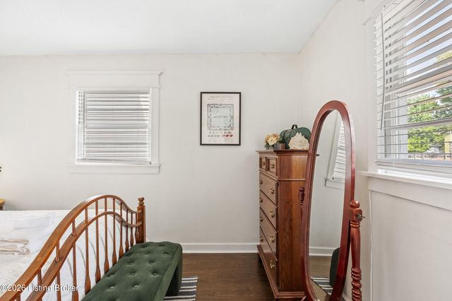 3759 Southern Pkwy, Louisville, KY 40214