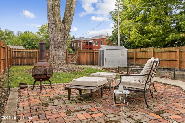 3759 Southern Pkwy, Louisville, KY 40214