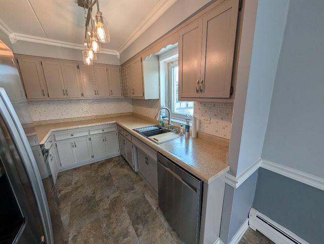 4752 W 101st Street 8B, Oak Lawn, IL 60453