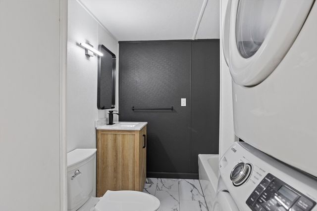 557 Southwest Cutoff 35, Worcester, MA 01607