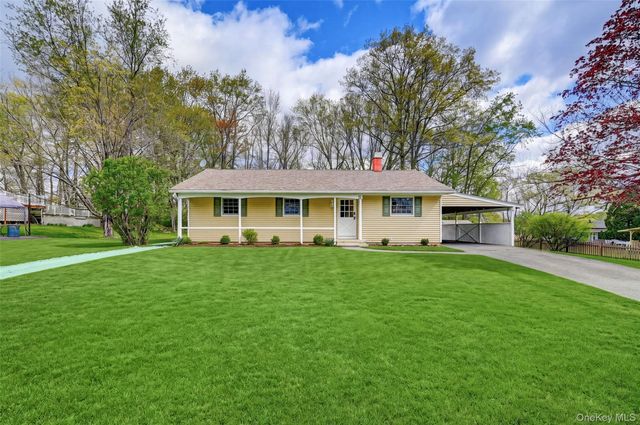 11 Hidden View Drive, Walden, NY 12586