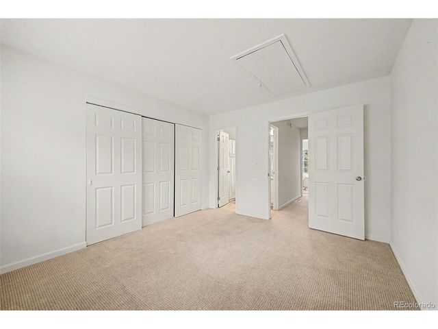 8066 S Columbine Ct, Centennial, CO 80122