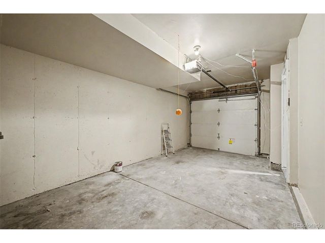 8066 S Columbine Ct, Centennial, CO 80122
