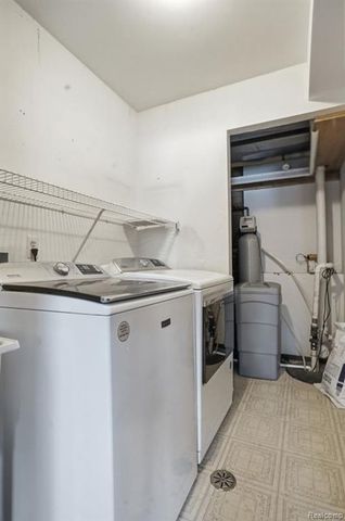 4531 Clifford Road, Brighton, MI 48116