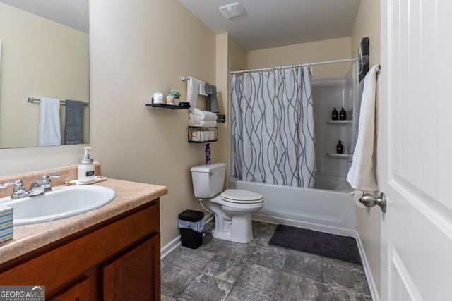 2896 S Hills S, Riverdale, GA 30296