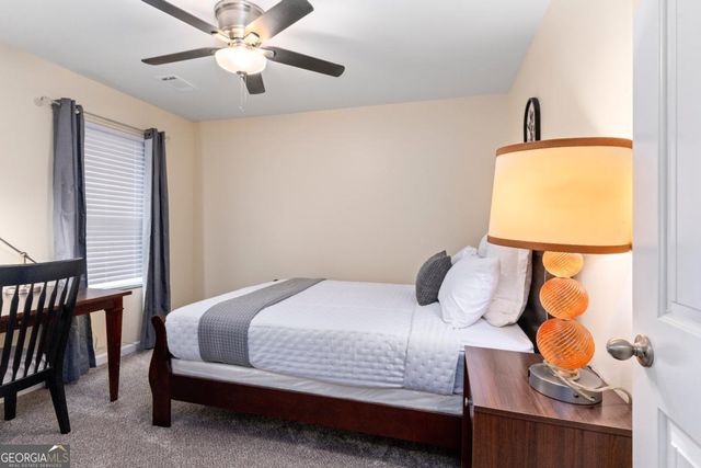 2896 S Hills S, Riverdale, GA 30296