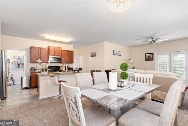 2896 S Hills S, Riverdale, GA 30296