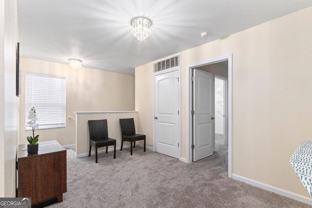 2896 S Hills S, Riverdale, GA 30296