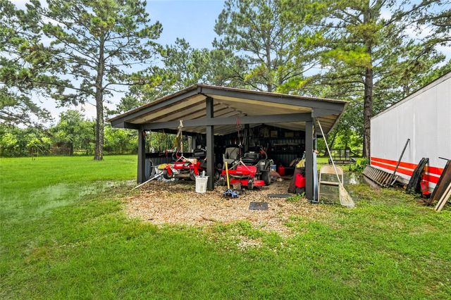 906 Sundown Meadows Street, Crosby, TX 77532