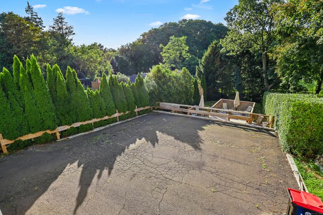 231 Flax Hill, Norwalk, CT 06855