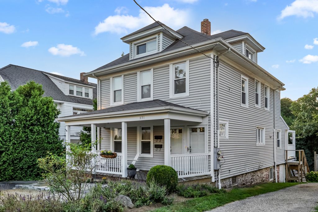 231 Flax Hill, Norwalk, CT 06855