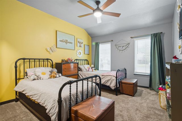 1116 S Hazelwood Street, Sherman, TX 75090