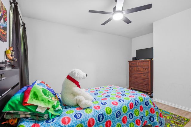 1116 S Hazelwood Street, Sherman, TX 75090