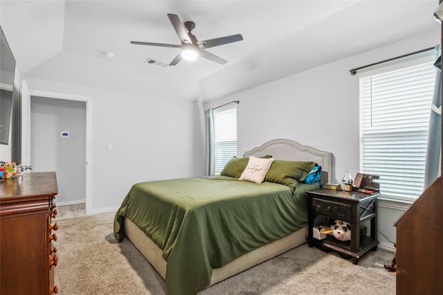 1116 S Hazelwood Street, Sherman, TX 75090