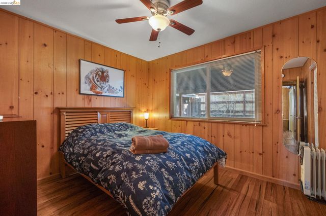 24363 Jeanita Ln, Mi Wuk Village, CA 95346