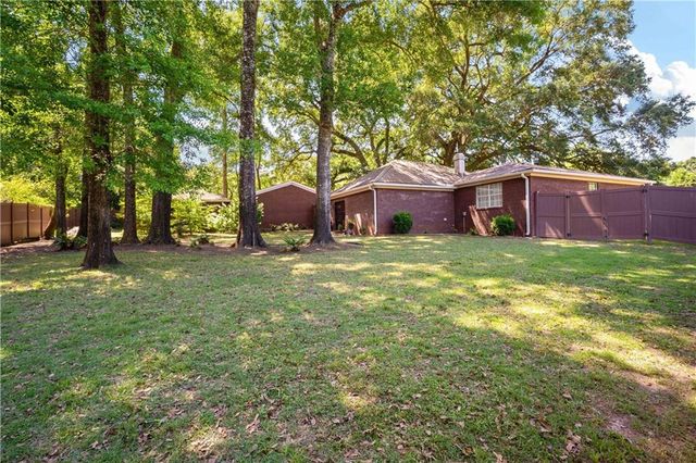 6923 Floyd Place, Theodore, AL 36582