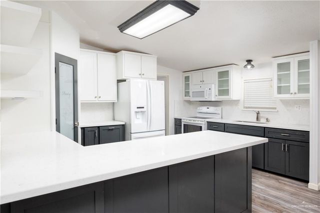 215 S Valley View Road Lot 252 & 253, Donna, TX 78537