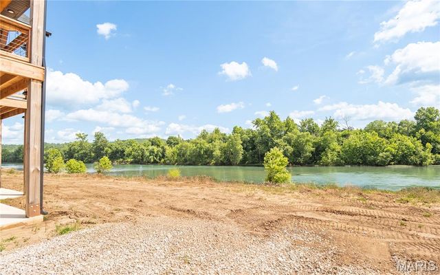 275 Riverside Drive, Van Buren, MO 63965