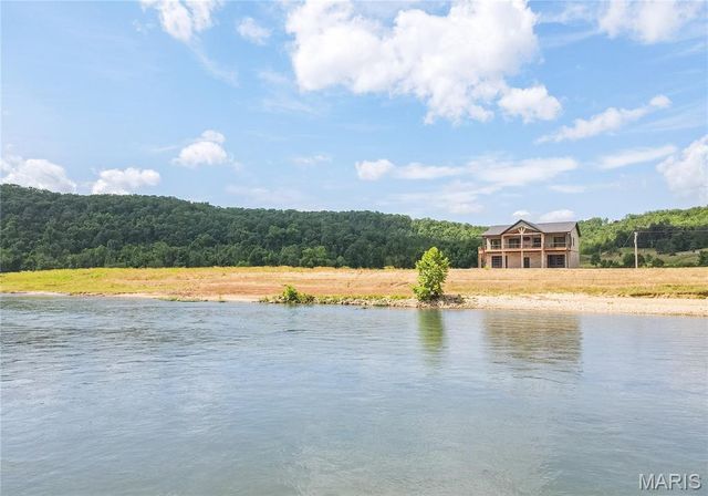 275 Riverside Drive, Van Buren, MO 63965