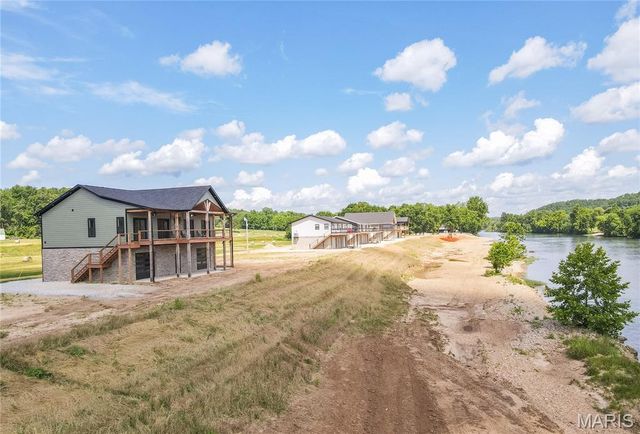 275 Riverside Drive, Van Buren, MO 63965