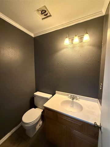 610 Via Corona, Mesquite, TX 75150