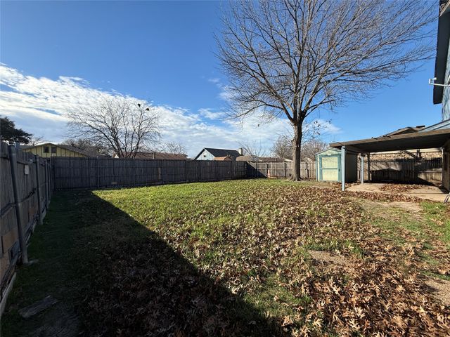 610 Via Corona, Mesquite, TX 75150