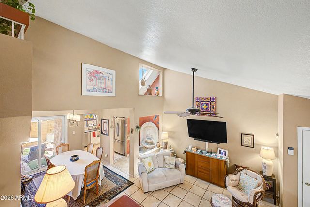 1915 N AVENIDA DE PALMAS -- 5, Casa Grande, AZ 85122