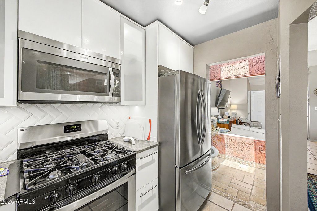 Image 11 of property listing at 1915 N AVENIDA DE PALMAS -- 5, Casa Grande, AZ 85122
