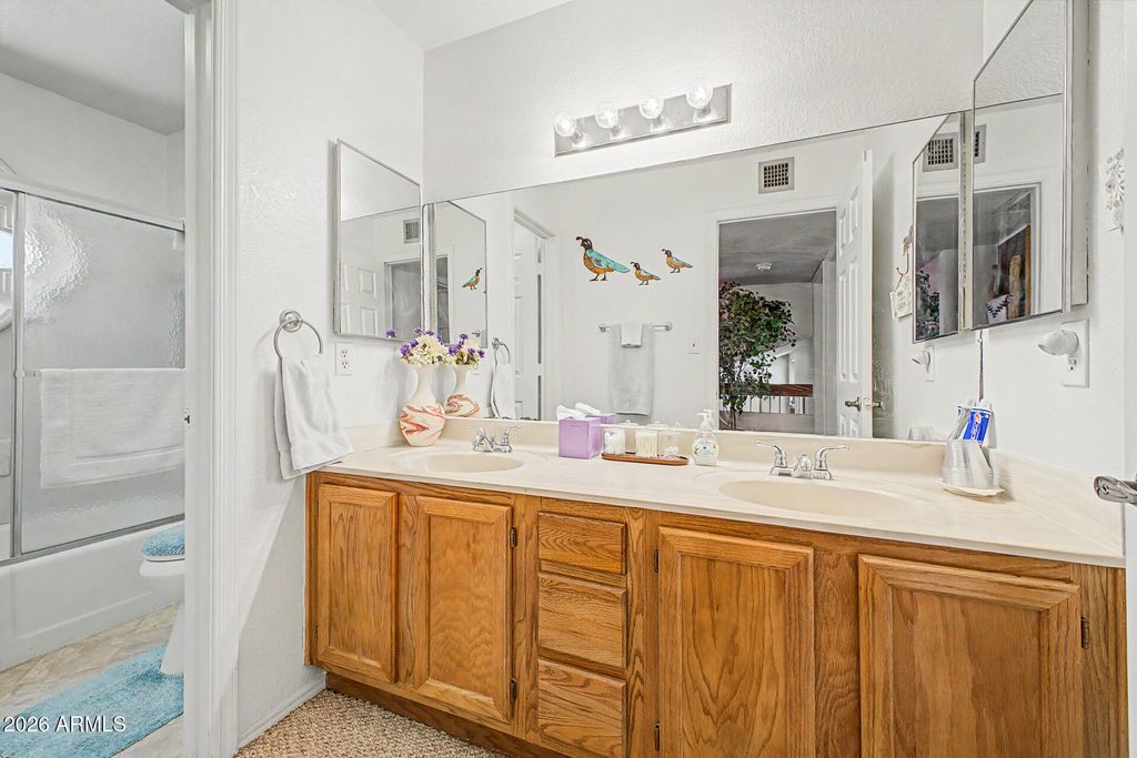 Image 22 of property listing at 1915 N AVENIDA DE PALMAS -- 5, Casa Grande, AZ 85122