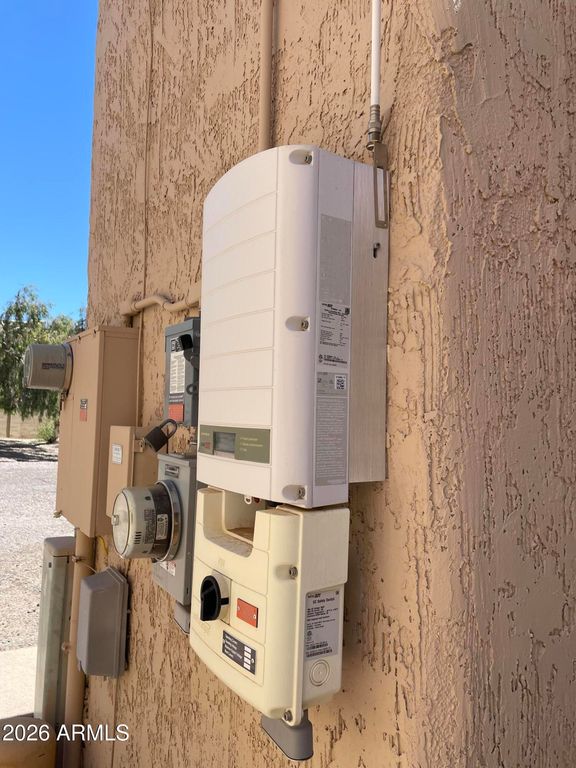 Image 3 of property listing at 1915 N AVENIDA DE PALMAS -- 5, Casa Grande, AZ 85122