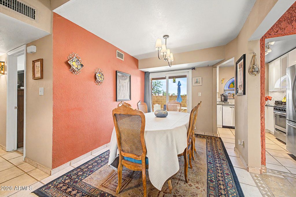 Image 7 of property listing at 1915 N AVENIDA DE PALMAS -- 5, Casa Grande, AZ 85122